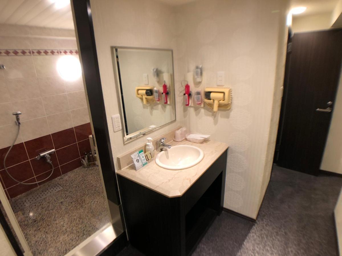 Top Hotel Yokohama Йокогама Экстерьер фото
